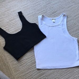 Set of Crop Tops